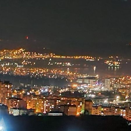 Infinity Varna Sky Hotel Bagian luar foto