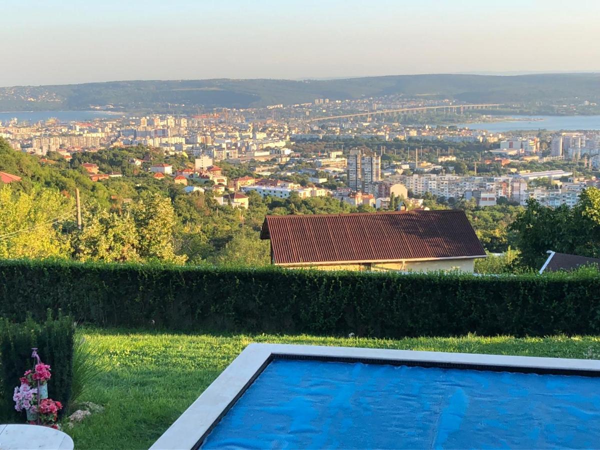 Infinity Varna Sky Hotel Bagian luar foto
